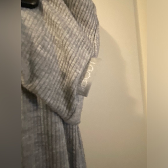 Cotton On body grey lounge pants in size small - Picture 2 of 4